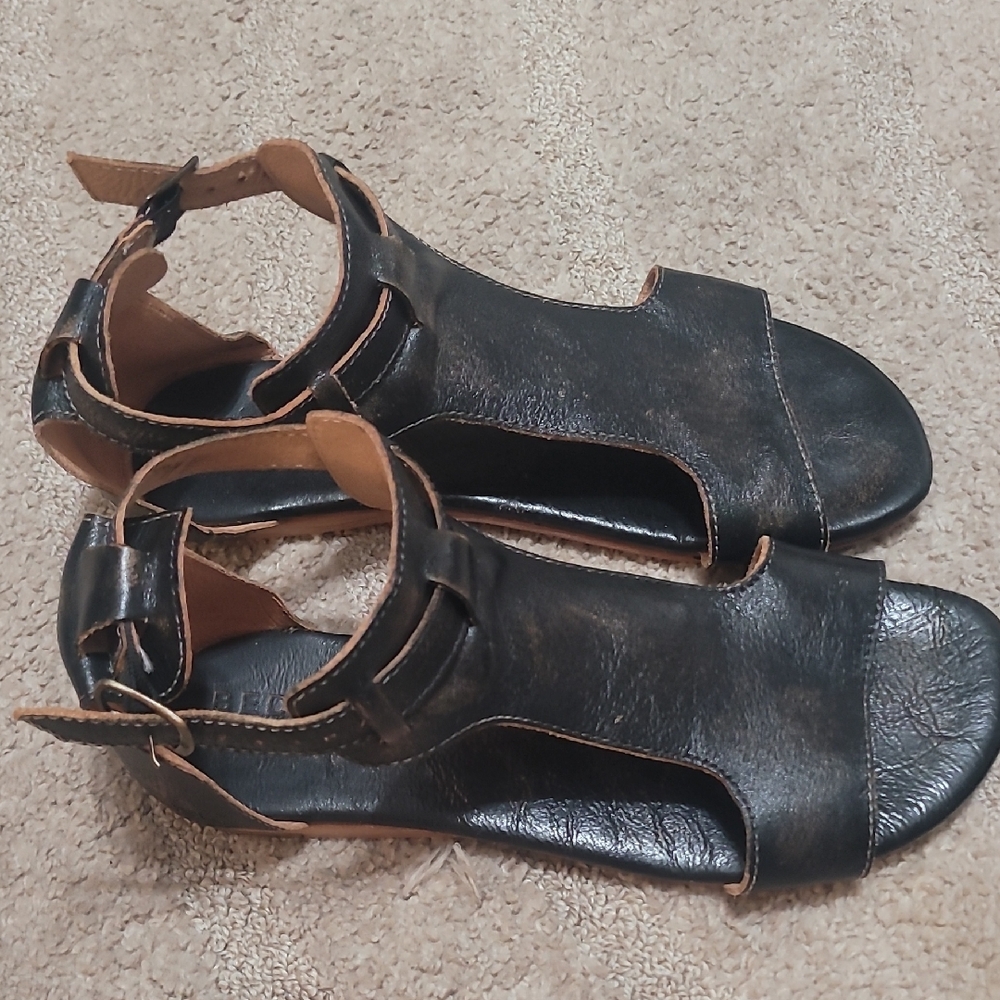 Bed Stu Black and Tan Leather Sandals